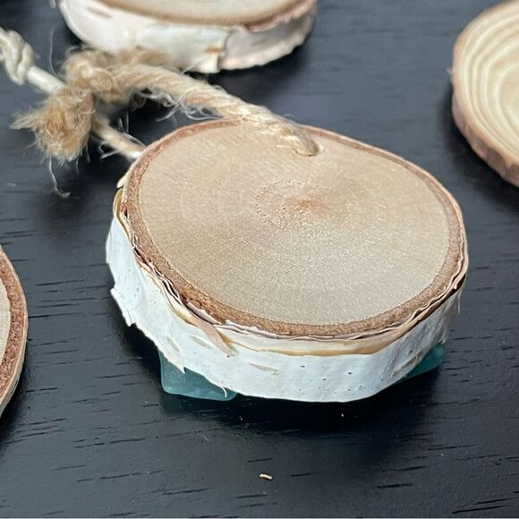 Handmade Wooden Ornaments Made of Small Circular Birch Wood - Picture 9 of 15